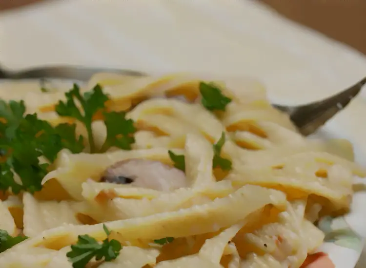 what is authentic alfredo sauce pasta