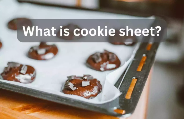 What is a Nonstick Cookie Sheet?