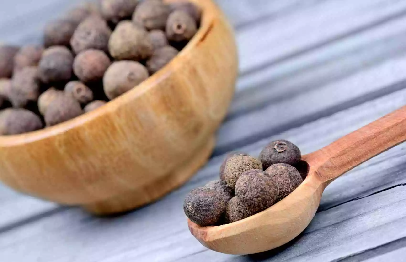 What is the Difference Between Allspice and Jamaican Allspice?