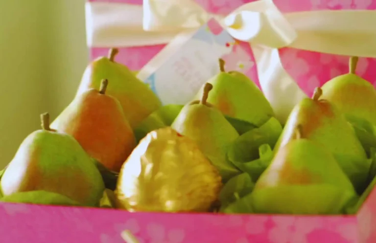 5 Reasons Why Pears are Wrapped in Gold